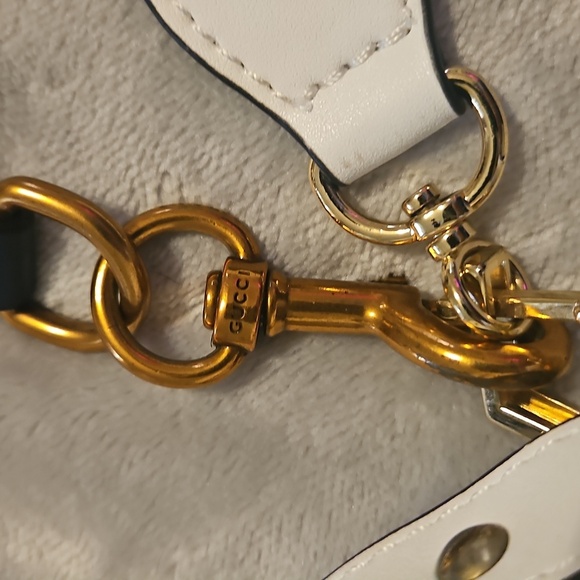 Gucci White and Black Crossbody Bag with Sleek Design, with 3 types of Dif strap - Picture 10 of 11